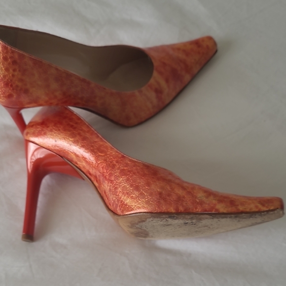 Leather Patterned Red-Orange Women's Heels - Picture 7 of 8